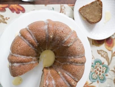 Spice Cake with Lemon Sauce Recipe | Trisha Yearwood | Food Network Lemon Sauce Recipe, Apple Cakes, Mothers Day Desserts, Apple Bundt Cake, Dinner Desserts, Cinnamon Caramel, Sour Cream Coffee Cake, Caramel Glaze, Apple Dessert