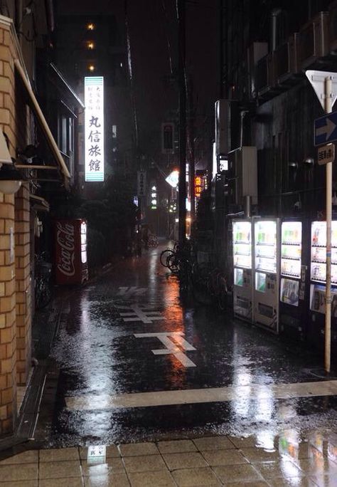 Glowing vending machines in a rainy alleyway at night Tokyo Night, Fotografi Kota, Japan Street, City Scape, Dark City, Dark Paradise, Rainy Night, Japan Aesthetic, Aesthetic Japan