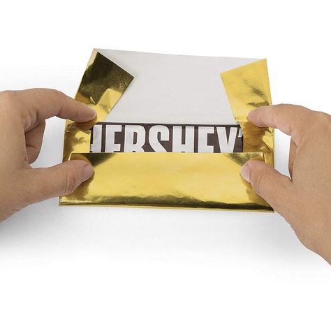 Gold Candy Bar, Pink Candy Bar, Chocolate Bars Gift, Candy Bar Wrapper Template, Homemade Chocolate Bars, Chocolate Bar Wrapping, Hershey Bar Wrappers, Hershey Candy Bars, Baby Shower Candy Bar