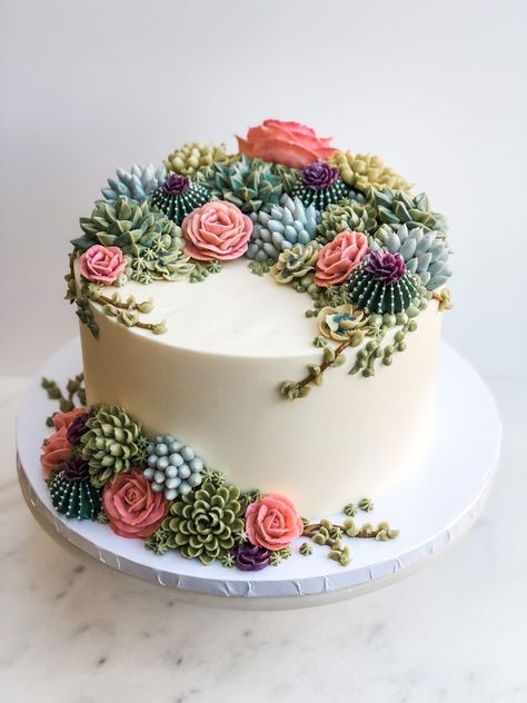 Succulent Cupcakes, Succulent Cake, Cactus Cake, Decoration Patisserie, Mini Torte, Simple Cake Designs, Gateaux Cake, Fake Cake, Cake Decorating Designs