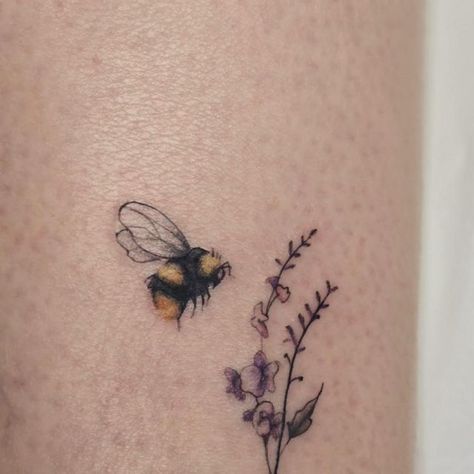 Small Wasp Tattoo, Tiny Honey Bee Tattoo, Bumble Bee Flower Tattoo, Bees Knees Tattoo Small, Fluffy Bee Tattoo, Bubble Bee Tattoos, 3 Bees Tattoo, Ghost Bee Tattoo, Pollinator Tattoo