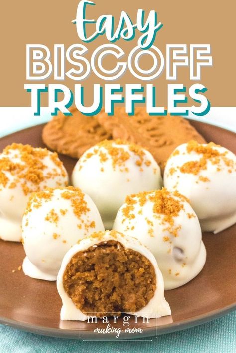 Lotus Cookie Dessert, Recipes Using Biscoff Cookies, Biscoff Balls, Cake Pops Brownie, Biscoff Truffles, Cookies Cream Cheese, Truffle Recipe Easy, Brownie Vegan, Cookies And Candy