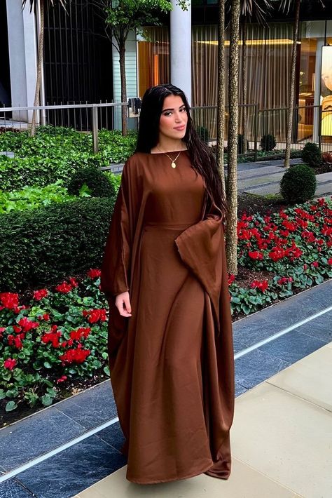 Brown Abaya, Chocolate Butterfly, Silk Abaya, Butterfly Abaya, Eid Outfit Ideas, Abaya Dresses, Abaya Outfit, Eid Outfit, Eid Outfits