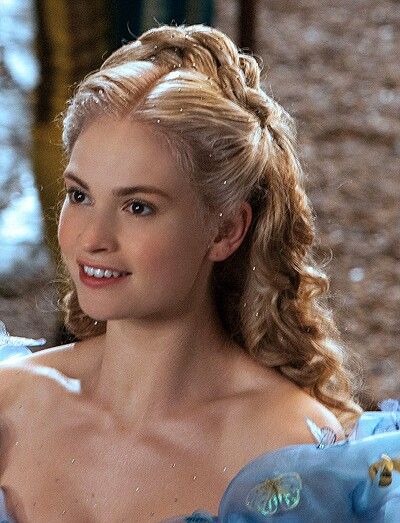 Cinderella's Ball Hairstyle Era Victoria, Cinderella Hair, New Cinderella, Cinderella Movie, Cinderella 2015, Hair Charms, Cinderella Costume, Kenneth Branagh, Wedding Dresses Cinderella