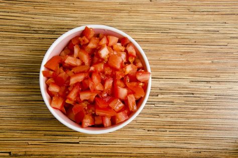 Dicing tomatoes by hand can be a slow, laborious process especially if you have a lot of tomatoes to dice. A food processor is the perfect kitchen appliance that will do the job for you in a fraction of the time. The key to using a food processor for diced tomatoes is to use the pulse feature of ... Canned Stewed Tomatoes, Canned Diced Tomatoes, Kitchenaid Food Processor, Food Processor Uses, Processor Recipes, Canning Diced Tomatoes, The Perfect Kitchen, Stewed Tomatoes, Canning Tomatoes