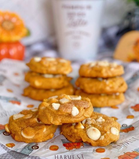 Pumpkin White Chocolate Macadamia Nut Cookies, Pumpkin White Chocolate Chip Macadamia Nut Cookies, Lemon Macadamia Nut Cookies, Pumpkin Macadamia Nut Cookies, Pumpkin Nut Cookies, White Chip Macadamia Nut Cookies, White Macadamia Nut Cookies, Pumpkin White Chocolate, Macadamia Nut Cookies Recipe