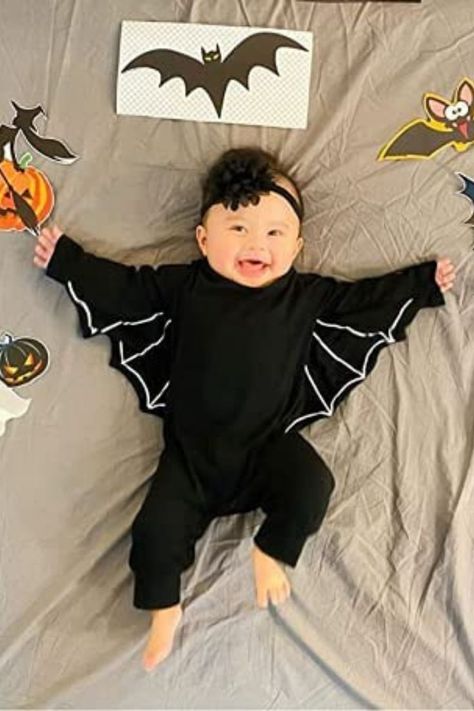 Halloween special bat costume for baby boys girls.Adorable Bat Cosplay Outfits. 🦇 Design: 3D ears hood , cool black color, Cool wings, turn your baby into little Batman. It's time to get your sparkle monster in on the Halloween holiday festivities baby onesie, 🦇 Size:Gender Neutral, Fit for 1-2 years old/2-3 years old /3-4 years old little baby boys and girls. Best gift for your kids. Great choice for baby first Halloween. # Baby Boy Fashion # Baby Boy Clothing # Baby Boy Hallowen Costume . Toddler Boy Romper, Baby Boy Winter Outfits, Hat Outfits, Halloween Infantil, Baby Boy Halloween, Baby Batman, Baby Halloween Outfits, Winter Baby Boy, Newborn Halloween