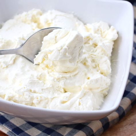 How to Make Mascarpone (Foolproof Recipe) - The Daring Gourmet Cream Cheese Substitute, Mascarpone Recipe, Daring Gourmet, Mascarpone Recipes, Dairy Free Cream, Star Food, Mascarpone Cheese, Homemade Whipped Cream, Fool Proof Recipes