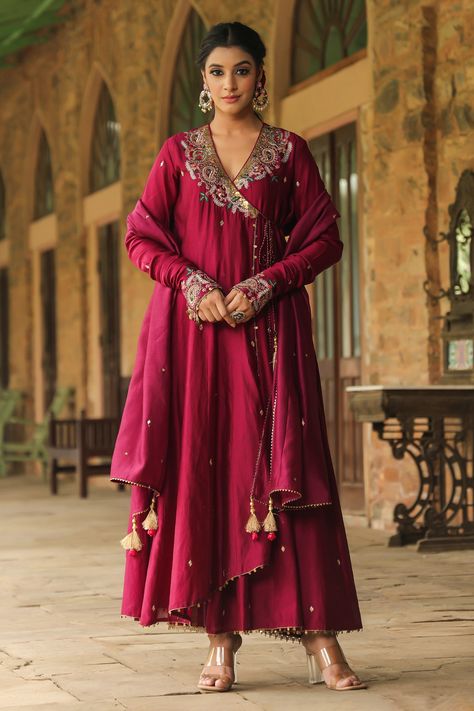 Shop for these amazing collections of Wine Anarkali And Dupatta Chanderi Silk Zardozi Angarakha Palazzo Set For Women by Niti Bothra online at Aza Fashions. Vine Colour Suits Women, Anarkali Palazzo Set With Dabka For Wedding, Traditional Drape Raw Silk Choli With Dabka, Traditional Long Anarkali Set With Resham Embroidery, Long Sleeve Raw Silk Lehenga With Dabka, Designer Raw Silk Choli With Dabka, Anarkali Sets With Zari Work In Traditional Drape, Anarkali Palazzo Set With Dabka In Chinon, Anarkali Palazzo Set With Dabka On Chinon