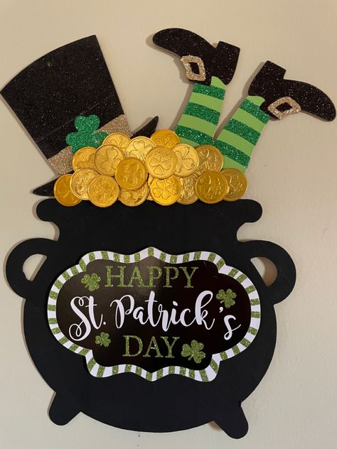 Saint Patricks Day Decoration, Saint Patrick's Day Decorations, Saint Patrick Day Decorations, San Patrick Day Decoration, Stpatricksday Crafts, Saint Patricks Party Ideas, Diy St Patricks Day Decor, San Patrick Day, Sant Patrick