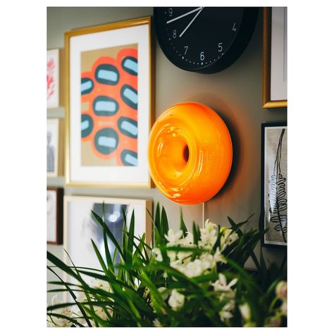 VARMBLIXT LED table/wall lamp, orange glass/round, 12" - IKEA Ikea Italia, Living Room Orange, Donut Wall, Wall Lamps Bedroom, Glass Wall Lights, Mood Light, Led Wall Lamp, Leaded Glass, Architectural Digest