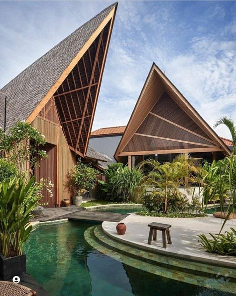 Tropical Retreat House, Bungalow Resort Design, Modern Tropical Resort, Bali Architecture, Architecture Design Process, Seminyak Bali, Resort Architecture, Tropical Architecture, Cathedral Architecture