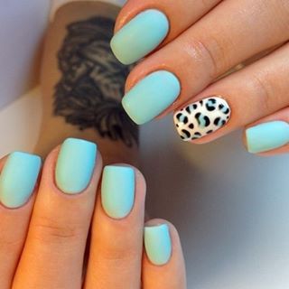 Share this nail design with your #Leopard print lover friend! #naildesign #nailart #fashion Nails Original, Gel Moment, Turquoise Nail Designs, Tiffany Blue Nails, Matt Nails, Nails 2015, Nails Shellac, Nails 2016, Teal Nails