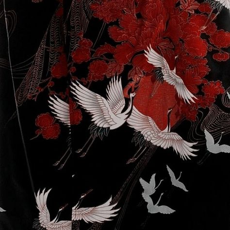 Crane Print, Black Japanese, Chinese Aesthetic, The Boogeyman, 흑백 그림, Japan Aesthetic, Japanese Embroidery, Japanese Silk, Japanese Aesthetic