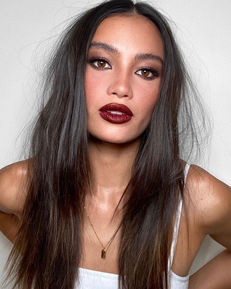 Dark Red Lipstick, Lipstick Dark Red, Smokey Eye Makeup Look, Kelsey Merritt, Dark Red Lips, Red Lipstick Makeup, Day Makeup Looks, Patrick Ta, Classic Makeup