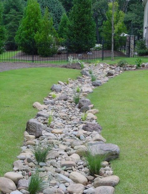 A blog about beautiful easy landscapes for homeowners. Dry Riverbed Landscaping, Dry Stream, Backyard Garden Beds, Yard Drainage, Dry Creek Bed, Dry River, River Rock Landscaping, Creek Bed, River Bed