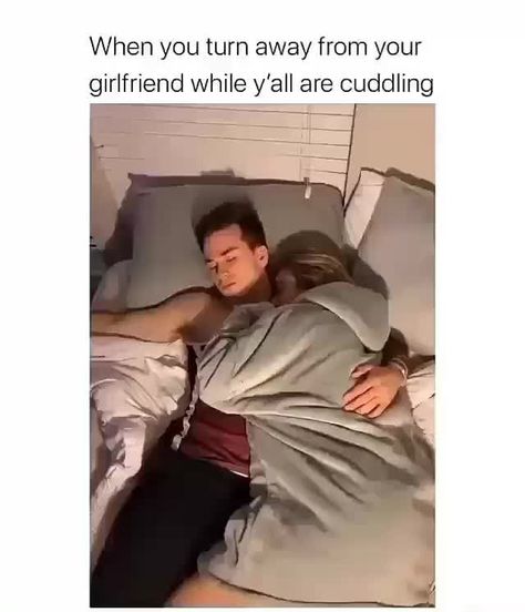 I’m not getting any prettier but I need my beauty sleep too When you turn away from your girlfriend while y'all are cuddling – popular memes on the site ifunny.co Cuddles Mood Sleep, Cuddle Pictures, Inmate Love, Hugs And Kisses Couples, Gf Memes, Couple Hoodies, True Feelings Quotes, Friend Memes, Beauty Sleep