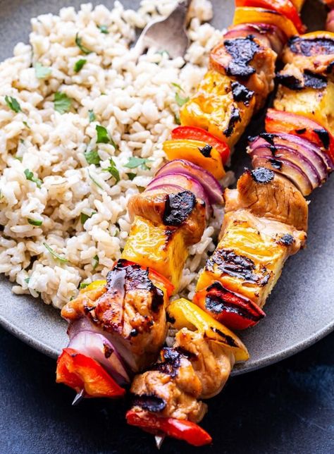 Hawaiian Chicken Skewers, Chicken Kebobs, Recipe Runner, Hawaiian Chicken Kabobs, Healthy Summer Dinner, Chopped Salads, Coconut Rice Recipe, Chicken Over Rice, Chicken With Rice