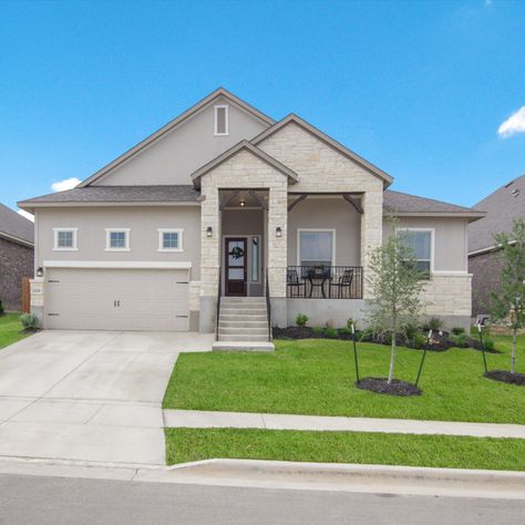 OPEN HOUSE SATURDAY 1-3PM! 3bd/2.5ba | 2387 sq ft | New Braunfels Price & Details: https://www.sahomeguide.net/homes-for-sale/TX/new-braunfels/78132/1535-frankies-cove/lid-60c148a24639b74966d45806 #OpenHouse #SanAntonio House For Sell, Cracked Iphone, Passport Template, Usa House, Delivery Pictures, Top Realtor, Home Selling, House Property, Real Estate Team