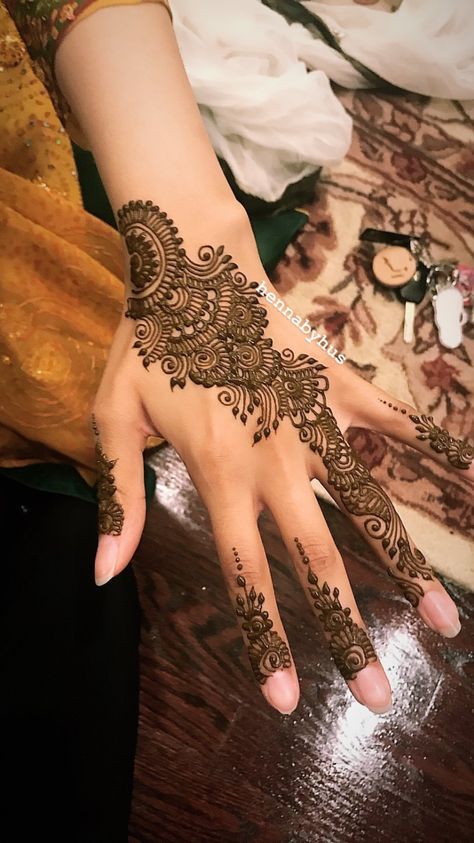 Easy Mehndi Designs, Latest Arabic Mehndi Designs, Tato Jari, Mehendi Art, Tato Henna, Finger Henna Designs, मेहंदी डिजाइन, Mehndi Designs 2018, Henna Tattoo Designs Hand