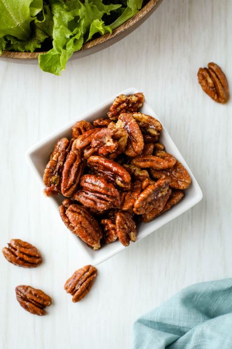 Small Batch Candied Pecans Quick Candied Pecans, Easy Candied Pecans, Easy German Chocolate Cake, Salad Topping, Glazed Pecans, No Cook Appetizers, Soup Appetizers, Salad Toppings, Candied Pecans