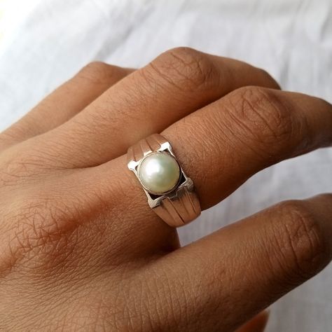 Excited to share the latest addition to my #etsy shop: Round Shape Pearl Men Ring, 925 Silver White Pearl Ring, Dainty Pearl Men's Ring, Handmade Mens Ring, Bezel Set Ring, Silver Gift for Him https://etsy.me/3mUt8gb Pearl Ring Designs Silver Men, Men’s Pearl Ring, Pearl Ring Design For Men, Mens Pearl Ring, Pearl Ring For Men, Pearl Ring Men, Pearl Ring Design, White Pearl Ring, Guys Fits