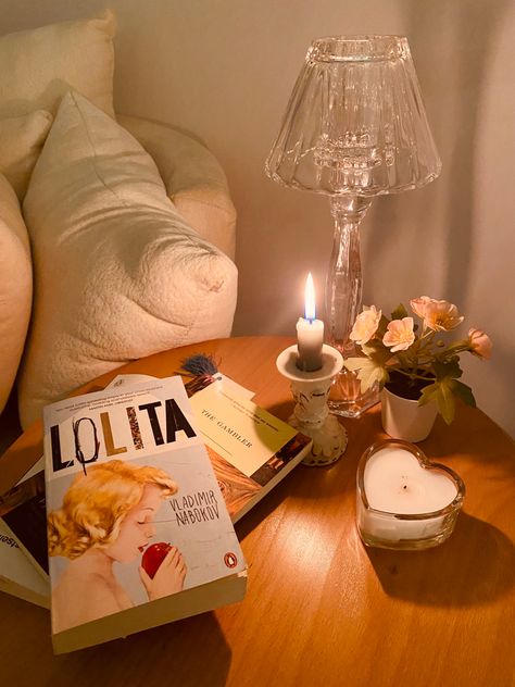 Cookie Factory, Candle Flower, Aesthetic Books, Aesthetic Candles, Candle Aesthetic, Flower Candle, Candy Dishes, Room Inspo, Bedside Table