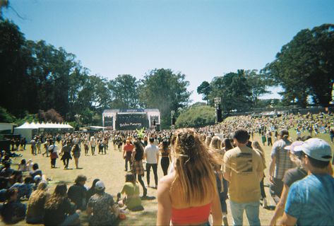 Outside Lands Music Festival, Outside Lands Aesthetic, Outside Lands Outfit San Francisco, Film Festival Aesthetic, Outside Lands Outfit, Acl Outfits, Music Festival Aesthetic, Manifesting Life, 80s Summer