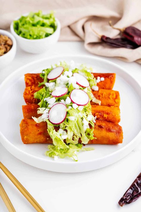 Red Enchiladas Recipe, Enchiladas Rojas Recipe, Jackfruit Enchiladas, Enchiladas Mexicanas, Dairy Free Queso, Green Enchiladas, Enchiladas Rojas, Vegan Enchiladas, Vegan Queso