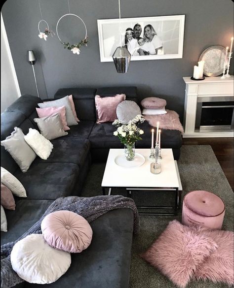 Bohemian Living Room Decor, Modern Rustic Living Room, Living Room Decor Gray, Marble Home, Living Room Decor Rustic, Pink Living Room, Trendy Living Rooms, The Marble, Rustic Living Room