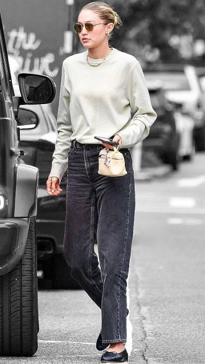 Gigi Hadid Flamboyant Natural, Gigi Hadid 2023 Style, Gigi Hadid Street Style 2023, Gigi Hadid Style Winter, Gigi Hadid 2024, Gigi Hadid Winter Outfits, Gigi Hadid Style Casual, Bella Hadid Outfits Casual, Gigi Hadid Outfits Casual