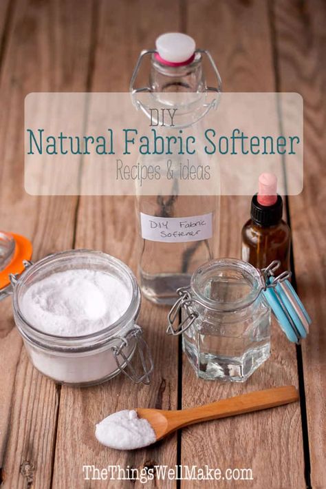 Skip the strong, artificial scents and chemicals in store-bought alternatives by using these DIY, natural fabric softeners that are inexpensive, easy to use, and non-toxic. #thethingswellmake #miy #laundry #fabricsoftener #laundry #wash #washing #naturalcleaning #naturalcleaningproducts #cleaning #greencleaning #greenliving #greenlivingtips Laundry Softener, Laundry Fabric Softener, Diy Fabric Softener, Homemade Fabric Softener, Natural Cleaning Products Diy, Natural Laundry Detergent, Natural Cleaning Recipes, Natural Laundry, Waste Free