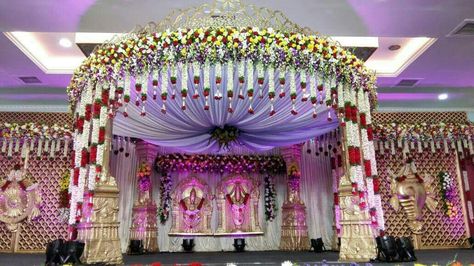 Stage 1 Pelli Pandiri Indian Weddings, Indian Wedding Decorations Stage, Wedding Decorations Indian Stage Mandap, Pelli Pandiri Decorations, Garden Reception Ideas, Telugu Wedding Mandap, Pelli Mandapam Decoration Telugu, Muhurtham Stage Decoration, Kalyana Mandapam Decorations