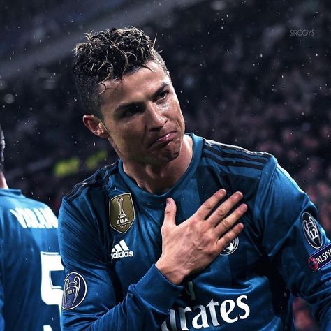 Cristiano Cristiano Ronaldo Avatar, Cristiano Ronaldo Pfp, Cr7 Pfp, Cr7 Icons, Neymar Pfp, Alex Turner Cute, Ronaldo Pfp, Cr7 Wallpapers, Men Skin Care Routine