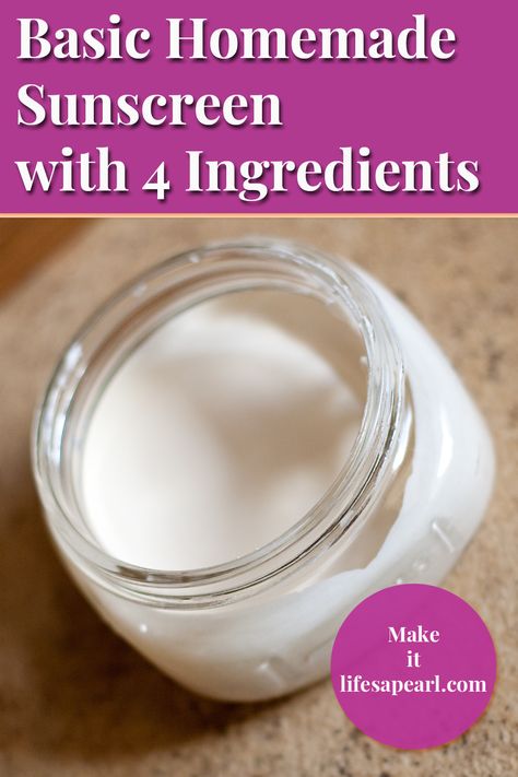 Natural Sunscreen Recipe, Sunscreen Recipe, Homemade Wrinkle Cream, Safe Sunscreen, Natural Sunscreen, Natural Body Care, Homemade Bath Products, Sunscreen Lotion, Diy Recipes