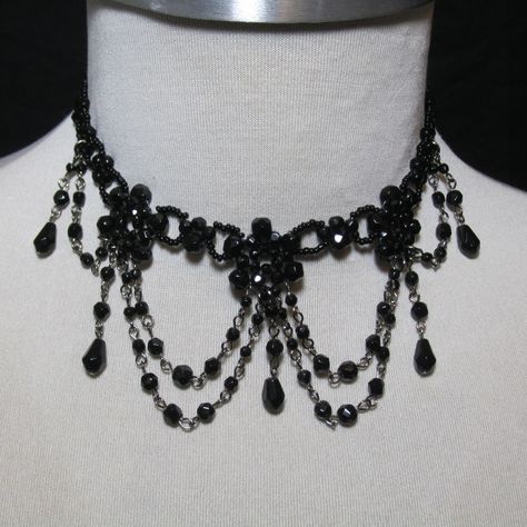 Victorian Style Black Choker By Crystal Avenue The Great Gatsby Jewelry, Gothic Prom Accessories, Hoco Inspiration, Elaborate Jewelry, Gothic Necklaces, Gothic Jewelry Diy, Black Pearl Jewelry, Gatsby Jewelry, Victorian Gothic Jewelry