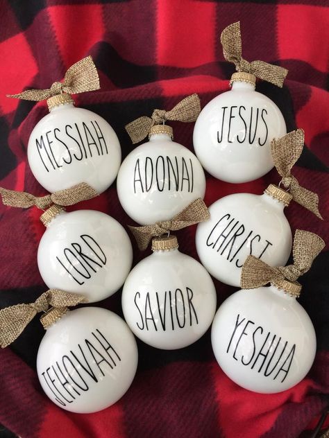 Christmas Ornaments Vinyl, Names Of Jesus Ornaments, Christmas Ornaments Cricut, Ornaments Vinyl, Ornaments Cricut, Jesus Ornaments, Christian Christmas Decorations, Harry Potter Christmas Decorations, Church Christmas Decorations