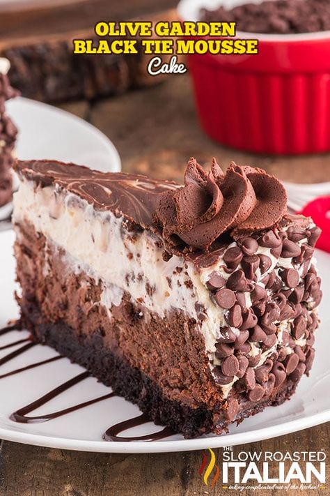 Black Tie Mousse Cake (Olive Garden Copycat!) - The Slow Roasted Italian Black Tie Mousse Cake, Slow Roasted Italian, Copycat Olive Garden, Mousse Cake Recipe, The Slow Roasted Italian, Cake Mug, Chocolate Mousse Cake, Mousse Recipes, Olive Garden