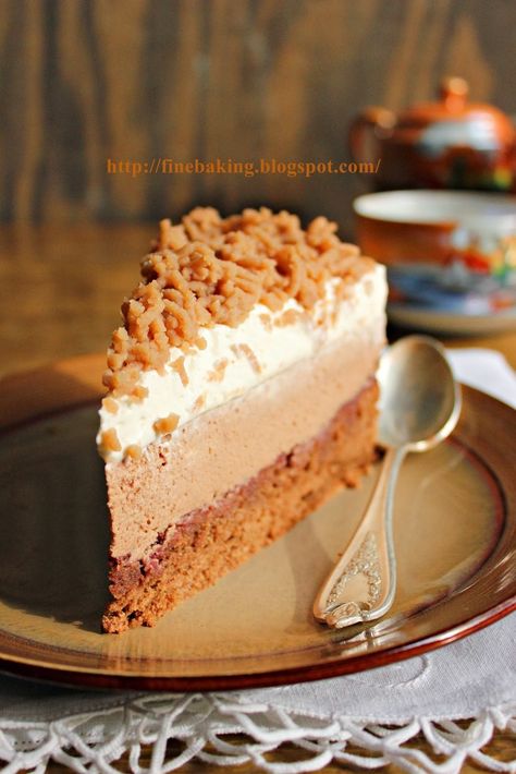 Chocolate dust: Chestnut cream cake Chestnut Recipes Desserts, Chestnut Cake Recipe, Cake With Pecans, 6 Bananas, My Sons Birthday, Chestnut Recipes, Chestnut Cream, Asian Sweets, American Desserts