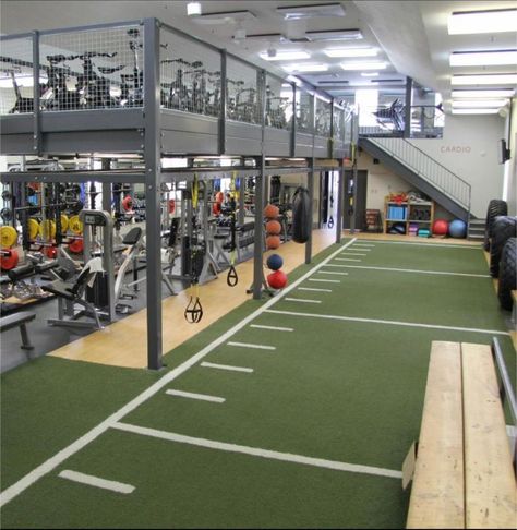 Gym Architecture Design, Warehouse Gym Design, Gym Setup Ideas, Fitness Design Gym, Gym Building, Sports Training Facility, Gym Architecture, Commercial Gym Design, Fitness Center Design