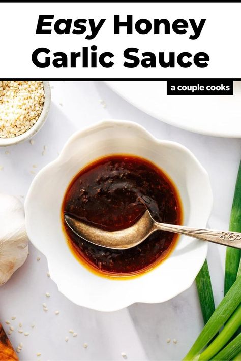 Easy Honey Garlic Sauce, Honey Garlic Sauce Recipe, Honey Sauce Recipe, Honey Glazed Salmon Recipe, Vegetarian Sauces, Vegan Brunch Recipes, Honey Glazed Salmon, Winter Salad Recipes, Garlic Sauce Recipe