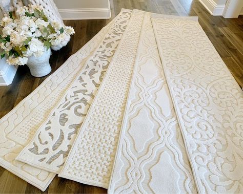 White Area Rug Living Room, Farmhouse Style Living Room Decor, Orian Rugs, My Texas House, Texas House, Pretty House, Rug Sale, Home Rugs, Boho Decor