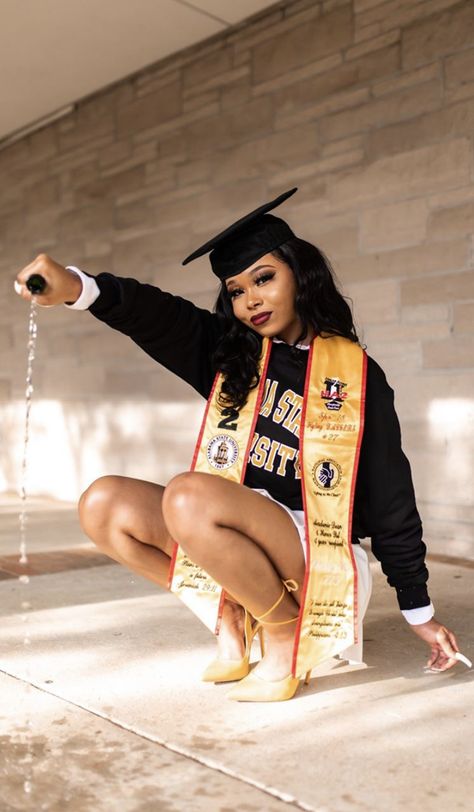 Graduation Shoot Ideas, Masters Graduation Pictures, Graduation Outfit College, Grad Picture Ideas, Alabama State University, Nursing Graduation Pictures, Masters Graduation, College Graduation Photoshoot, College Graduation Pictures Poses