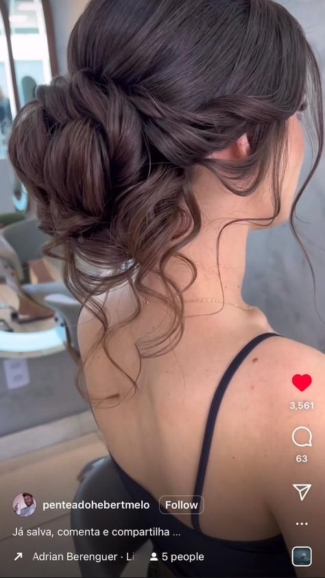 Bride Hairstyles Updo, Bridesmaid Hair Inspo, Wedding Hair Brunette, Bridemaids Hairstyles, Wedding Hair Up, Bridal Hairdo, Guest Hair, Bridesmaid Hair Makeup, Ball Hairstyles