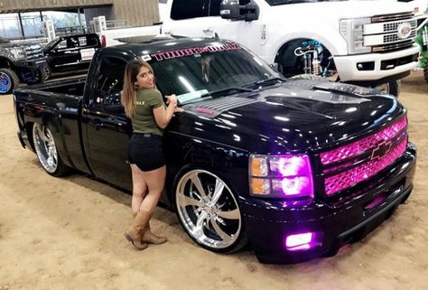 Black Truck With Pink, Takuache Trucks, Pink Chevy Trucks, Pink Trucks, Pink Chevy, Chevy Trucks Lowered, Low Trucks, Classic Cars Trucks Chevy, Single Cab Trucks