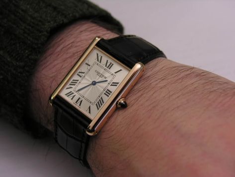 Tank on the Wrist Cartier Tank Watch, Vintage Cartier Watch, Watches Expensive, Cartier Tank Solo, Gentleman Watch, Stylish Watches Men, Tank Watch, Trendy Watches, Premium Watches