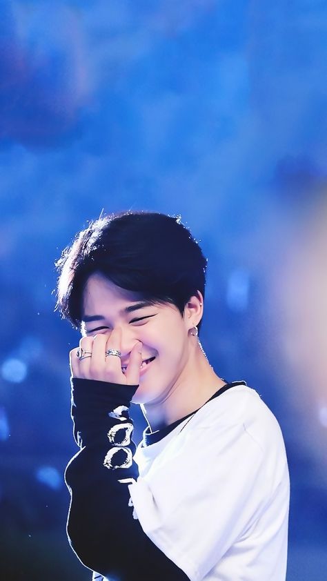 𝐣𝐢𝐦𝐢𝐧 𝐰𝐚𝐥𝐥𝐩𝐚𝐩𝐞𝐫. hd phone wallpaper #jimin #parkjimin #mochi #bts #방탄소년단 #btswallpaper #btslockscreen #tiny #cute Park Jimin Boyfriend Material, Jimin Smile, Jimin Hair, Jimin Cute Selca, Smile Wallpaper, Bts Army Logo, Jimin Pictures, Jimin Selca, Bts Young Forever