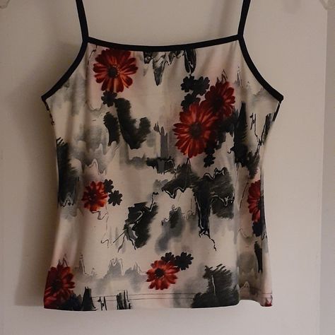 Cotton Cropped Tank Top Size S Nwot Thrifted Tank Tops, Cami Tank Top Outfits, 2000s Fashion Inspiration, Retro Tank Top, Hollister Style, Hippie Tank Tops, Acid Bath, 90’s Outfits, Y2k Tank Top