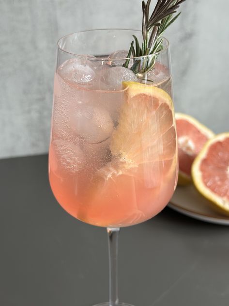 Grapefruit Rosemary Gin Fizz — Drinks with Danica Grapefruit Gin Fizz, Rosemary Gin Fizz, Grapefruit Mimosa, Fizz Drinks, Gin Fizz Cocktail, Grapefruit Bitters, Rosemary Syrup, Grapefruit Cocktail, Gin Drinks