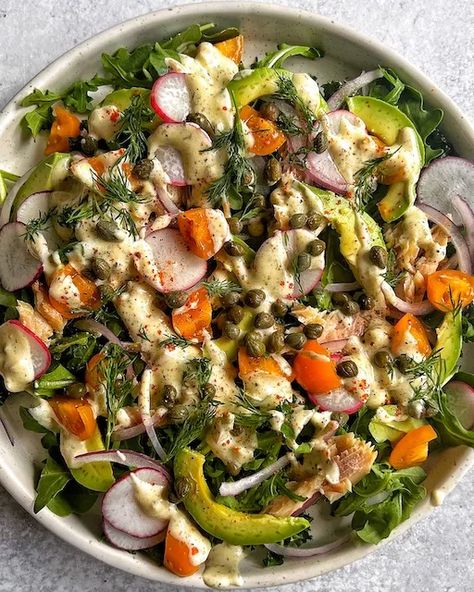 Capers Salad, Salad Radish, Trout Salad, Smoked Trout Recipe, Smoked Trout Salad, Mackerel Salad, Edamame Salad, Trout Recipes, Side Salad Recipes